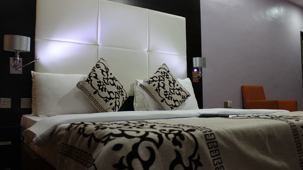 Downtown Royal Hotel Ikeja Zewnętrze zdjęcie