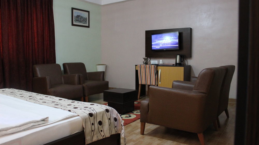 Downtown Royal Hotel Ikeja Zewnętrze zdjęcie