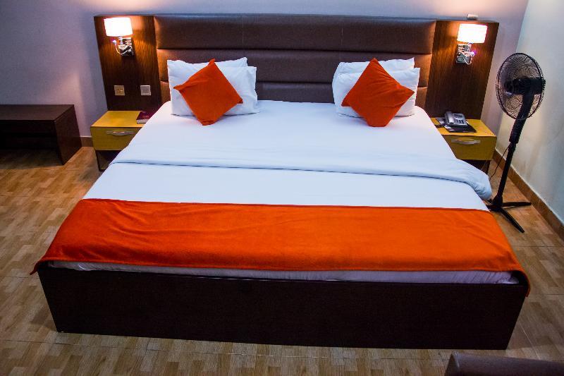Downtown Royal Hotel Ikeja Zewnętrze zdjęcie
